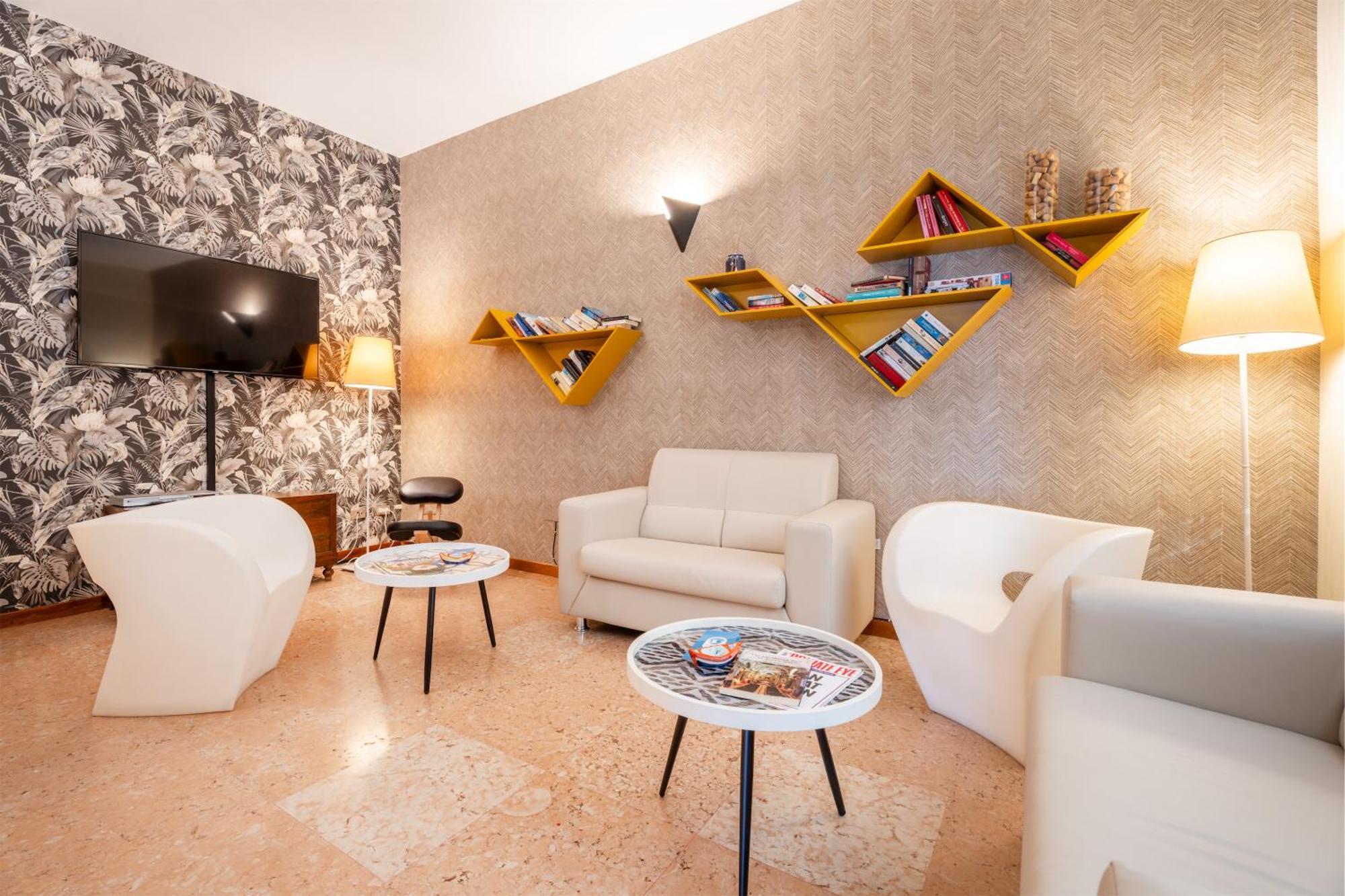 Hotel Al Castello Torri Del Benaco Ngoại thất bức ảnh